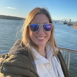 Meet your Posher, Valerie